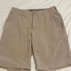 Ben Hogan Men's Beige Flat Front Golf Shorts